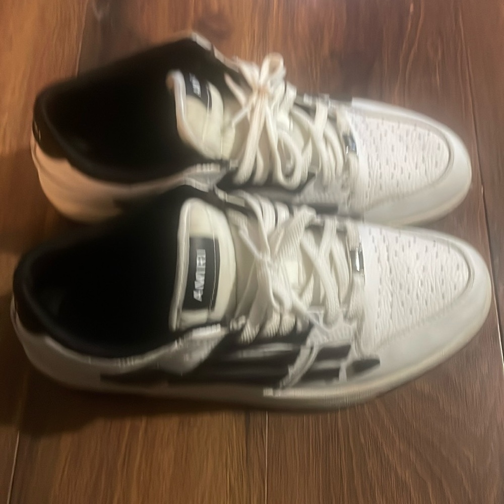 amiri white and black skel top low sneakers